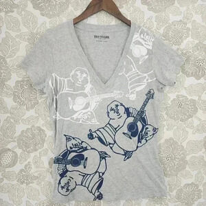 True Religion Women's T Shirt V neck Size M Gray Printed 2066
